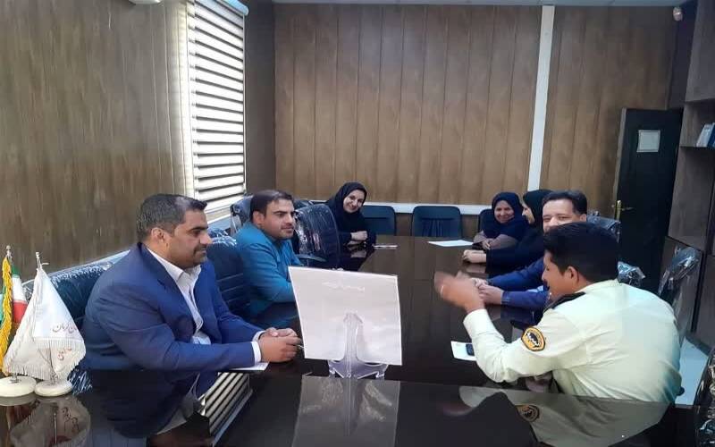 کارگاه آموزشی «آشنایی با آسیب ها و تهدیدهای فضای مجازی و راههای پیشگیری از آن»