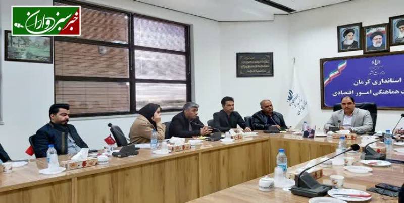 مزه خوشمزه خرما و پسته کرمان زیر دندان هندی‌ها