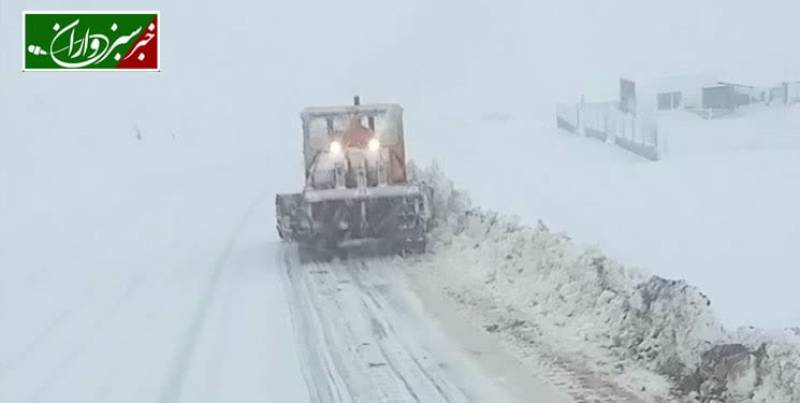 برف و باران راه دسترسی بم به دارزین را مسدود کرد