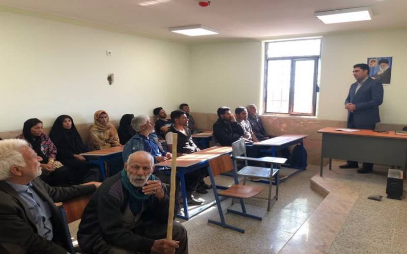 كارگاه آموزشی روشهای مقابله با خشكسالی در مراتع