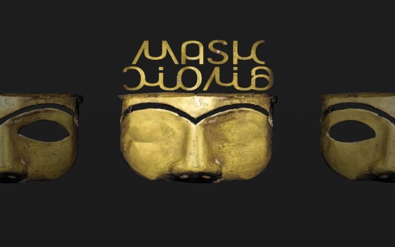 حضور بانوي هنرمند جيرفتي در نمایشگاه «ماسک هنرمند» خانه هنرمندان ایران