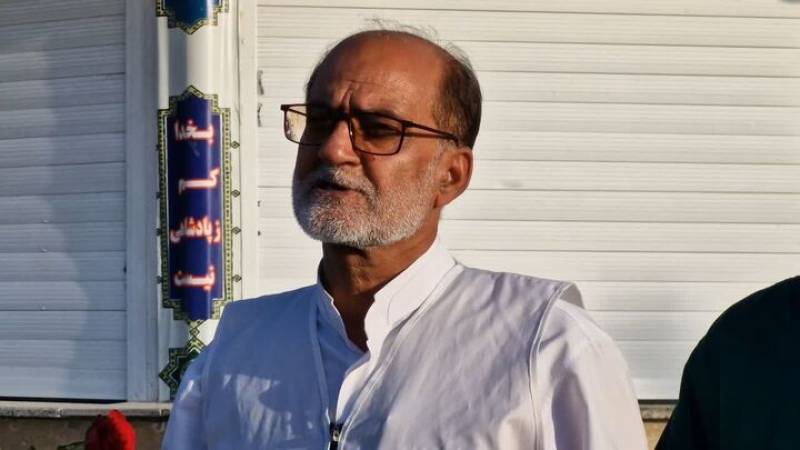 اجرای بیش از ۴۰ عنوان برنامه در دهه کرامت