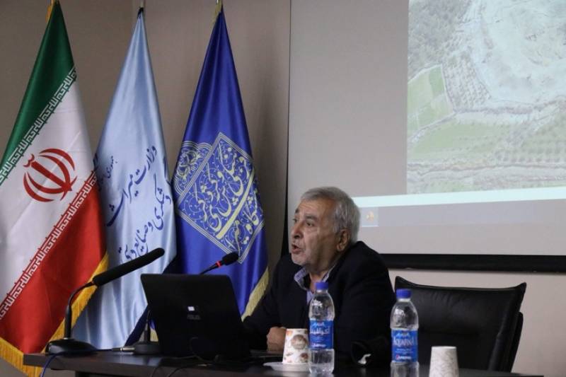 تمدن جیرفت مستقل از تمدن بین‌النهرین است