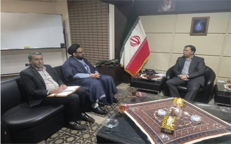 دیدار مدیرکل فرهنگ و ارشاد اسلامی جنوب کرمان با رئیس سازمان برنامه‌وبودجه استان/ تأکید بر تقویت پروژه‌های فرهنگی جنوب کرمان