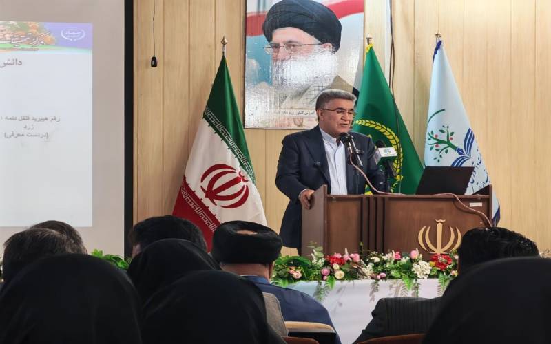 تهدید مگس‌ میوه، چالش جدی محصولات باغی جنوب کرمان